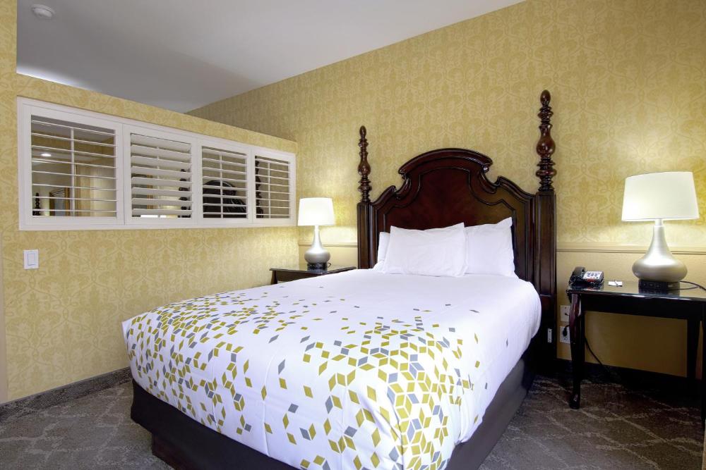 Room image 2